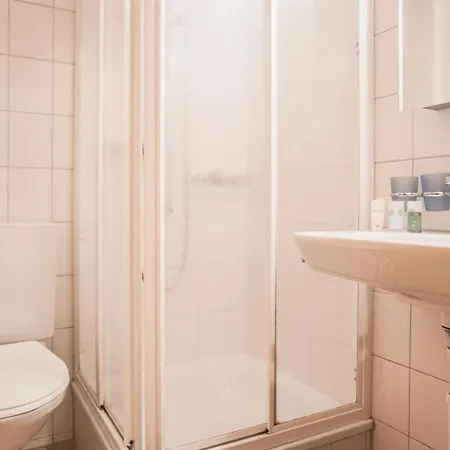 Appartement Barefalli 4.5 - Griwarent Ag *